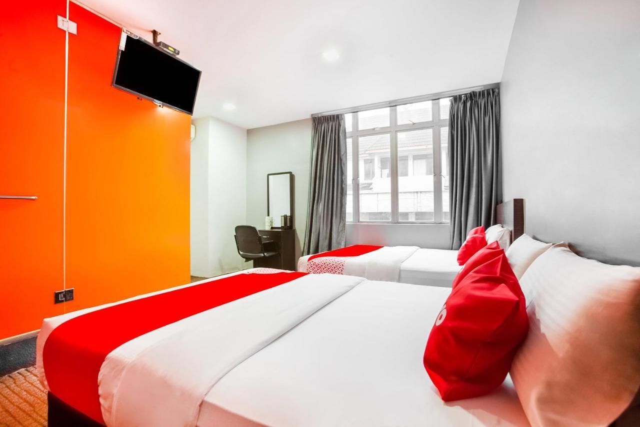 Oyo 89652 P Line Hotel Johor Bahru Luaran gambar