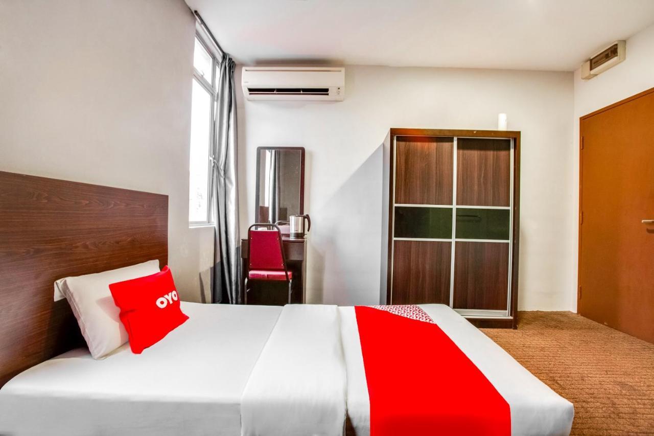 Oyo 89652 P Line Hotel Johor Bahru Luaran gambar
