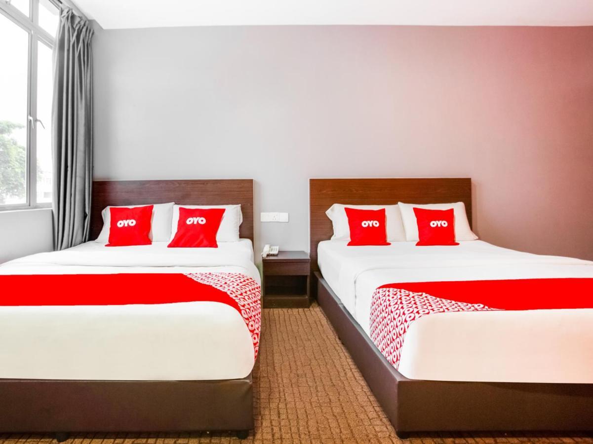 Oyo 89652 P Line Hotel Johor Bahru Luaran gambar