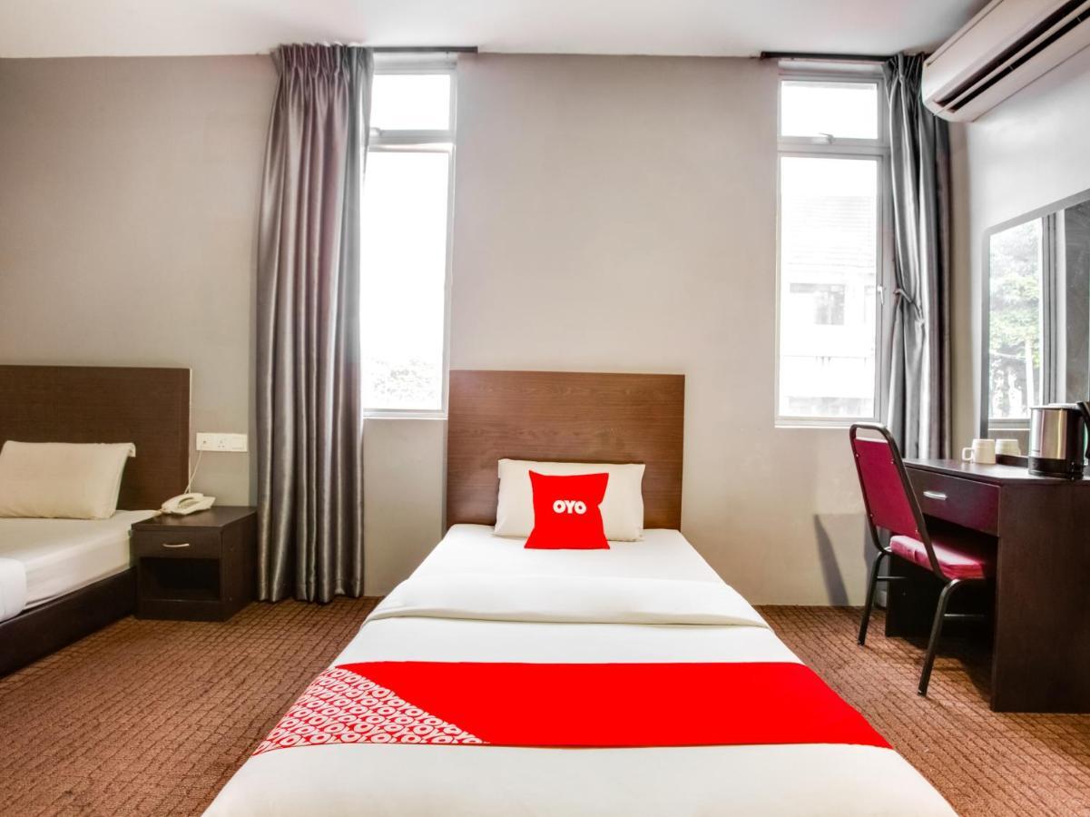Oyo 89652 P Line Hotel Johor Bahru Luaran gambar