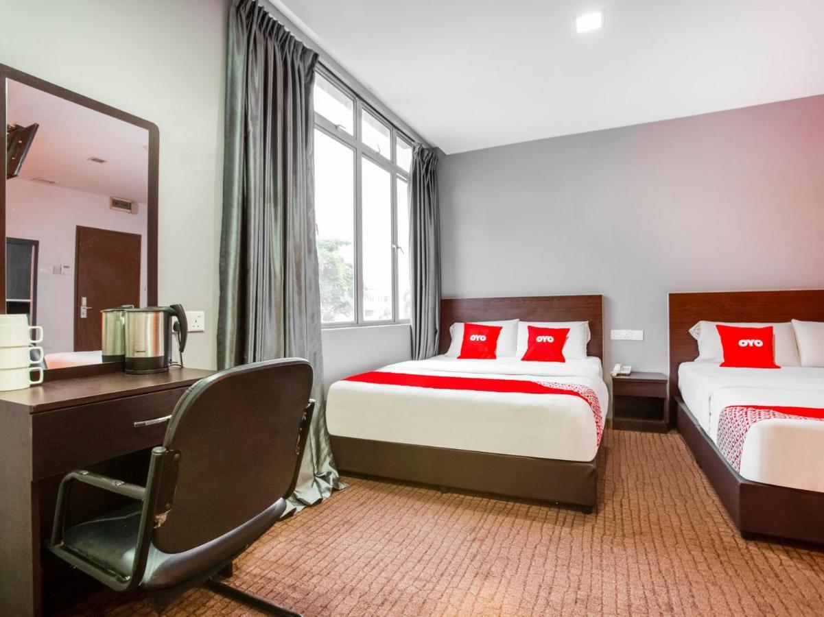 Oyo 89652 P Line Hotel Johor Bahru Luaran gambar